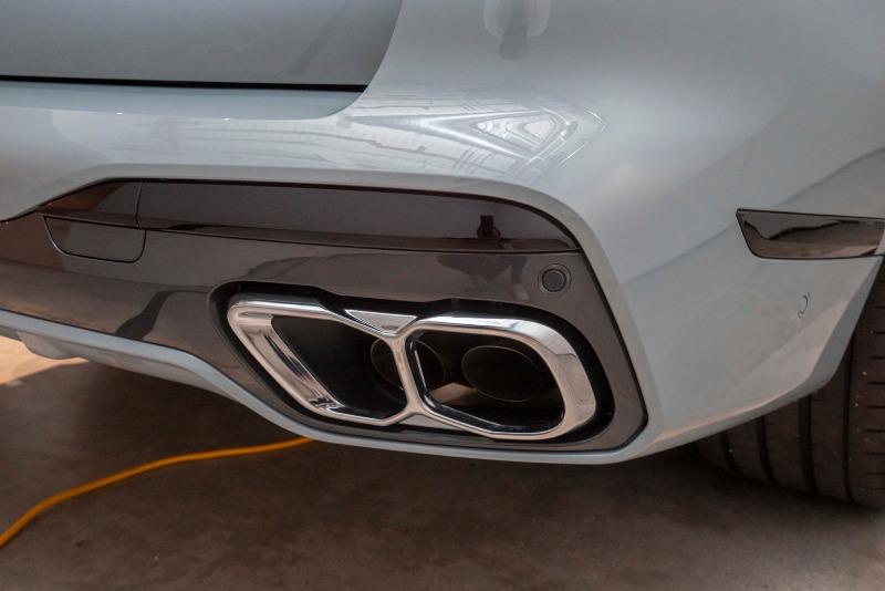 2023-bmw-x7-m60i-27.jpg