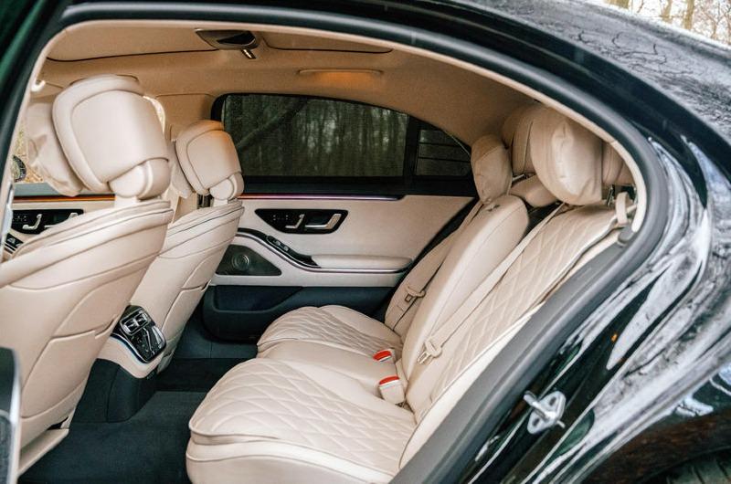 19-mercedes-benz-s-class-2022-road-test-review-rear-seats.jpg