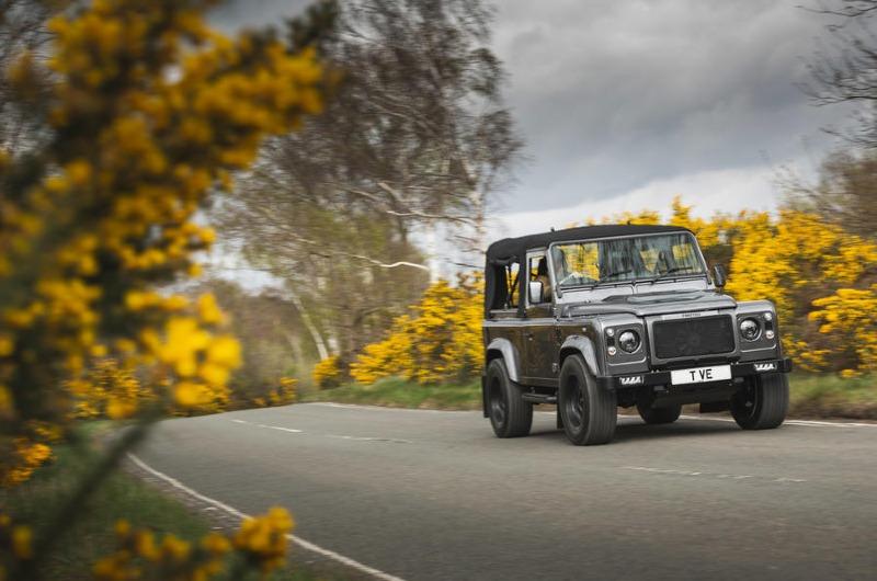 18-twisted-defender-ev-2022-uk-first-drive-review-on-road-front.jpg