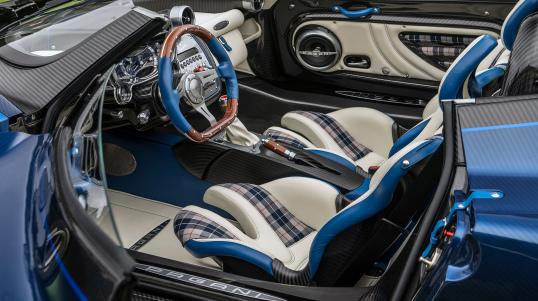 pagani_zonda_hp_barchetta_1.jpg