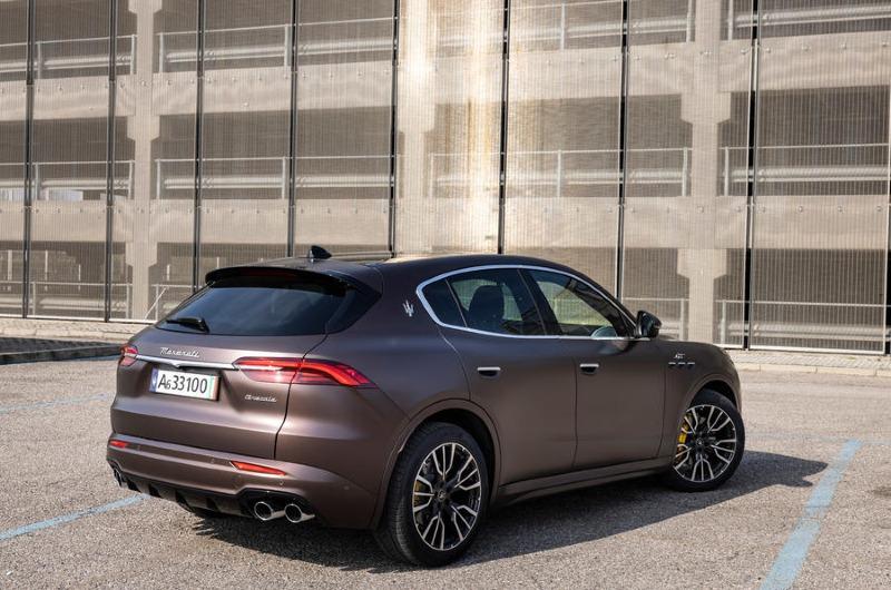 maserati-grecale-gt-rear.jpeg