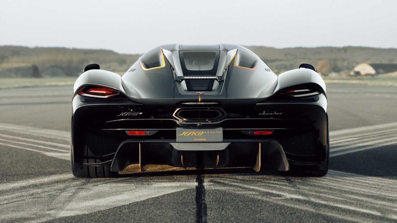 koenigsegg-jesko-absolut (3).jpg