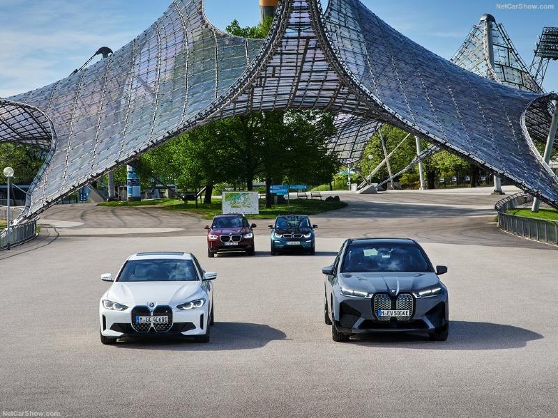 BMW-i4-2022-1024-72.jpg