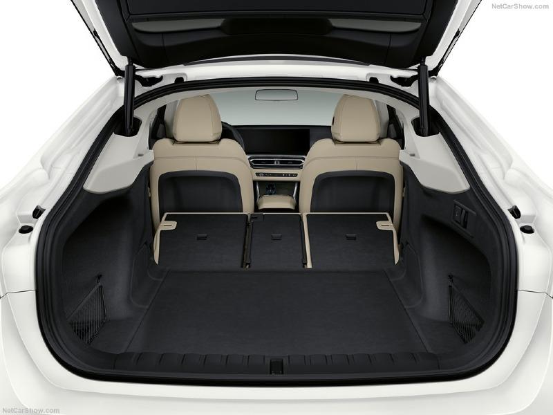 BMW-i4-2022-1024-101.jpg