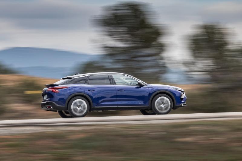 citroenc5-x-002.jpg