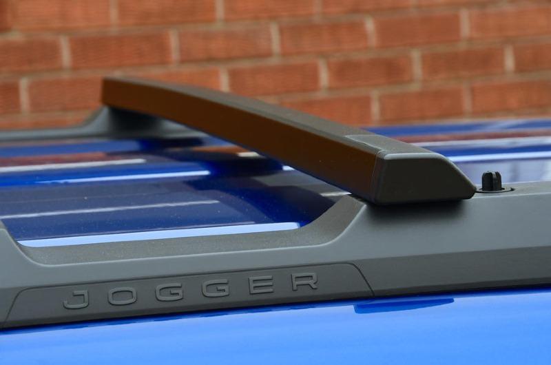 05-dacia-jogger-road-test-2022-roof-rack.jpg