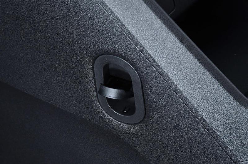 15-dacia-jogger-road-test-2022-curry-hook.jpg