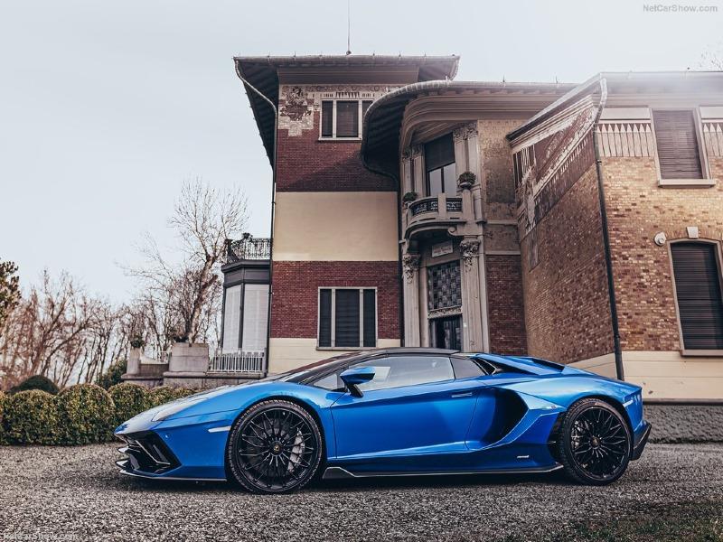 Lamborghini-Aventador_LP780-4_Ultimae_Roadster-2022-1024-16.jpg