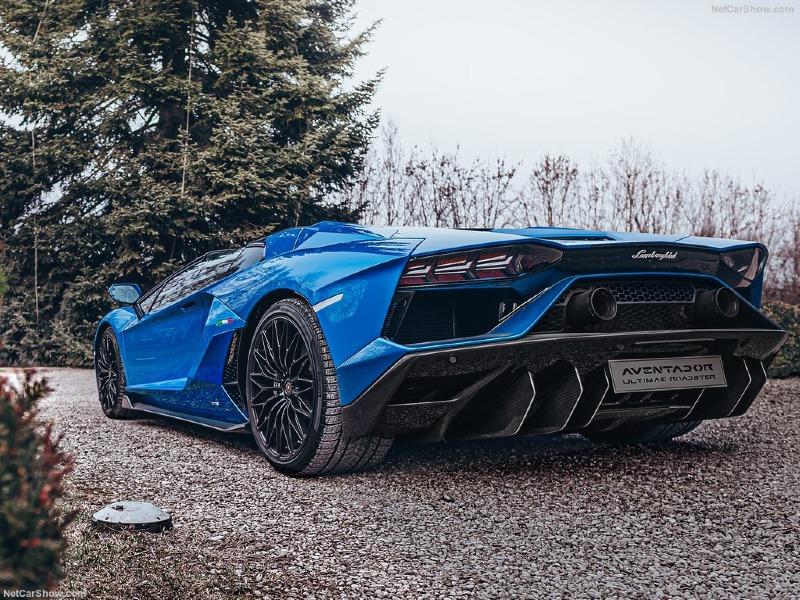 Lamborghini-Aventador_LP780-4_Ultimae_Roadster-2022-1024-17.jpg