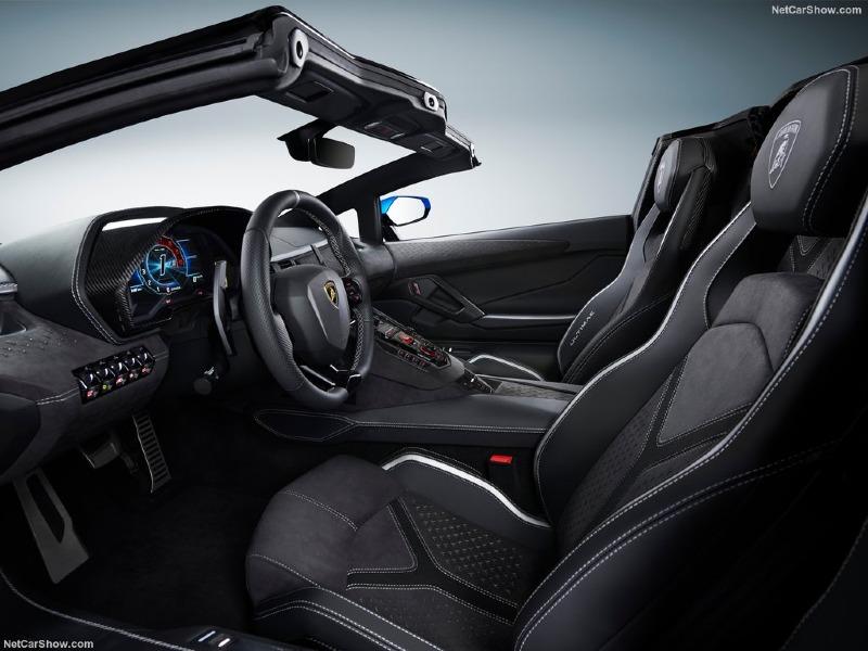 Lamborghini-Aventador_LP780-4_Ultimae_Roadster-2022-1024-39.jpg