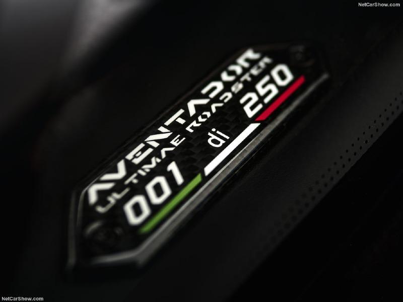 Lamborghini-Aventador_LP780-4_Ultimae_Roadster-2022-1024-41.jpg