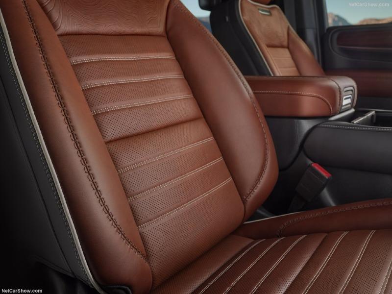GMC-Yukon_Denali_Ultimate-2023-1024-10.jpg