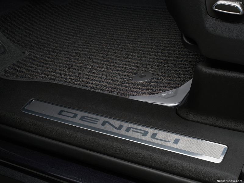 GMC-Yukon_Denali_Ultimate-2023-1024-13.jpg