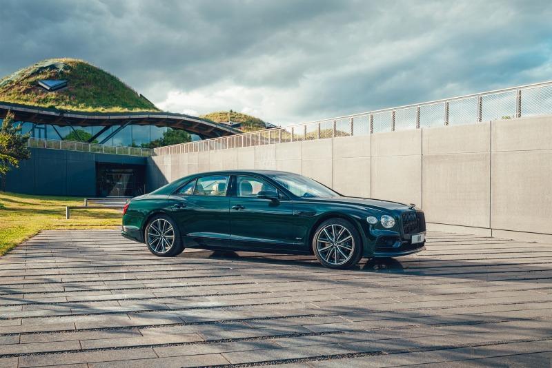 2021-Bentley-Flying-Spur-Hybrid.jpg