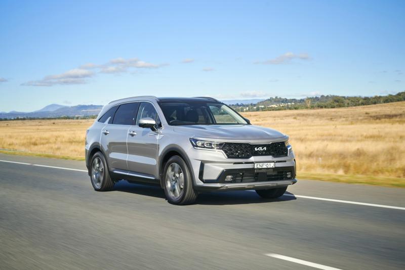 Kia-Sorento-HEV-4.jpg