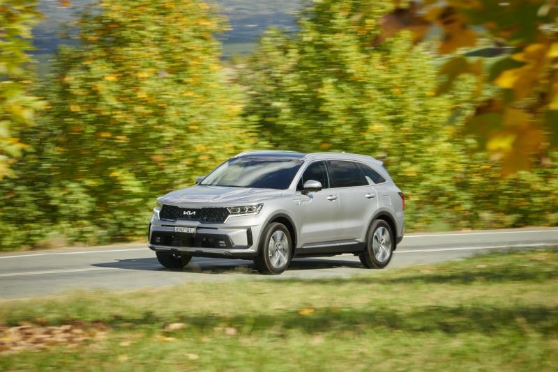 Kia-Sorento-HEV-8.jpg