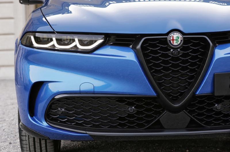 04-alfa-romeo-tonale-2022-first-drive-front.jpg