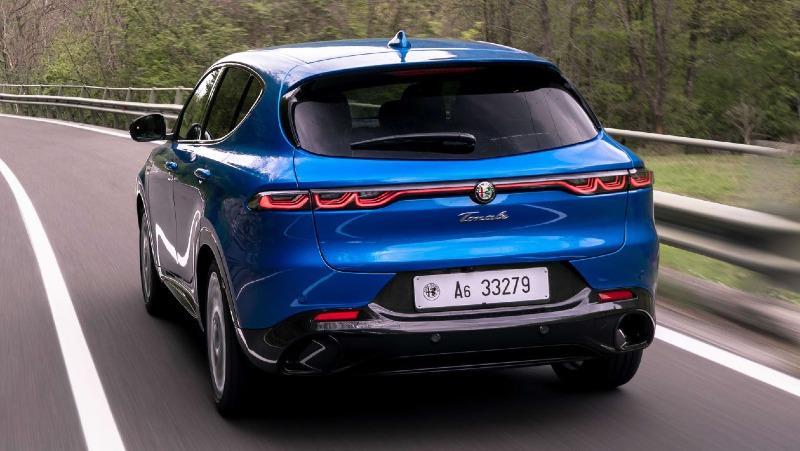 Alfa Romeo Tonale SUV 2022-15.jpg