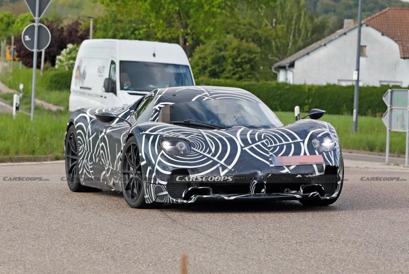 Pagani-C10-Scoop-3.jpg