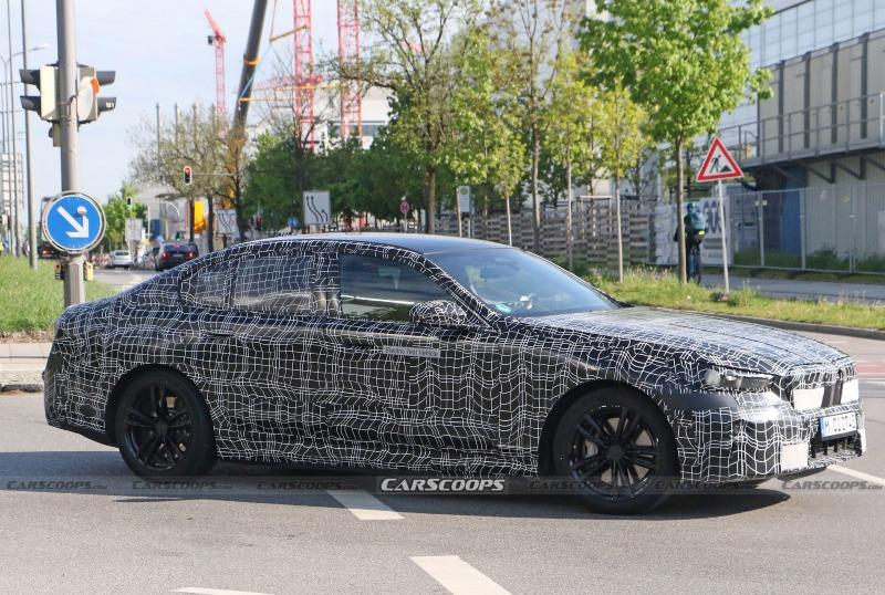 2024-BMW-i5-13.jpg