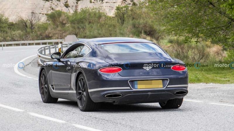 bentley-continental-phev-spy-photos-tail.jpg