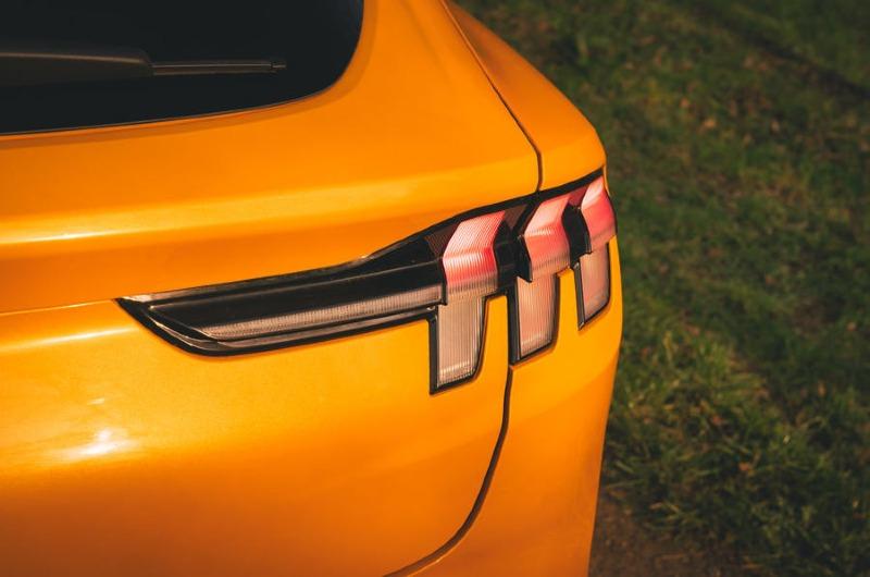 013ford-mustang-mach-e-gt-rear-light-2022_0.jpg