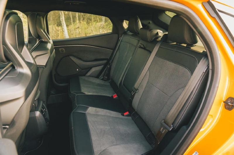 016ford-mustang-mach-e-gt-rear-seats-2022_0.jpg