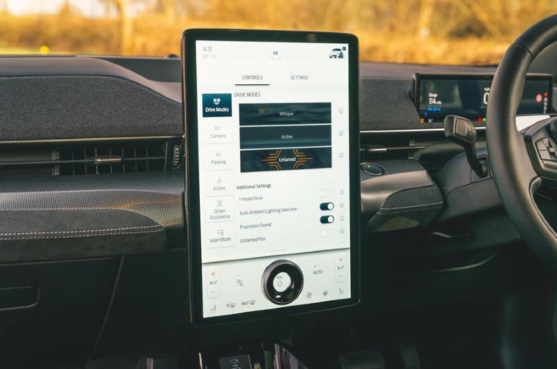018ford-mustang-mach-e-gt-infotainment-2022_0.jpg
