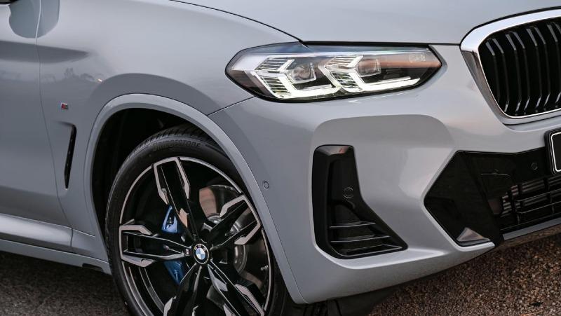 P90438670_highRes_bmw-x3-m40i-10-2021_fca9tb.jpg