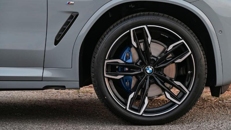 P90438671_highRes_bmw-x3-m40i-10-2021_bdymkp.jpg