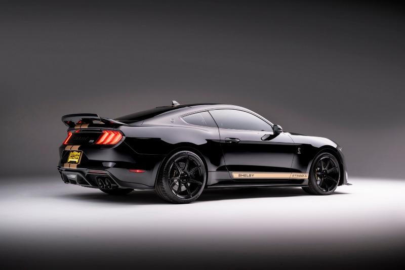 2022-Shelby-Hertz-Mustangs-2.jpg