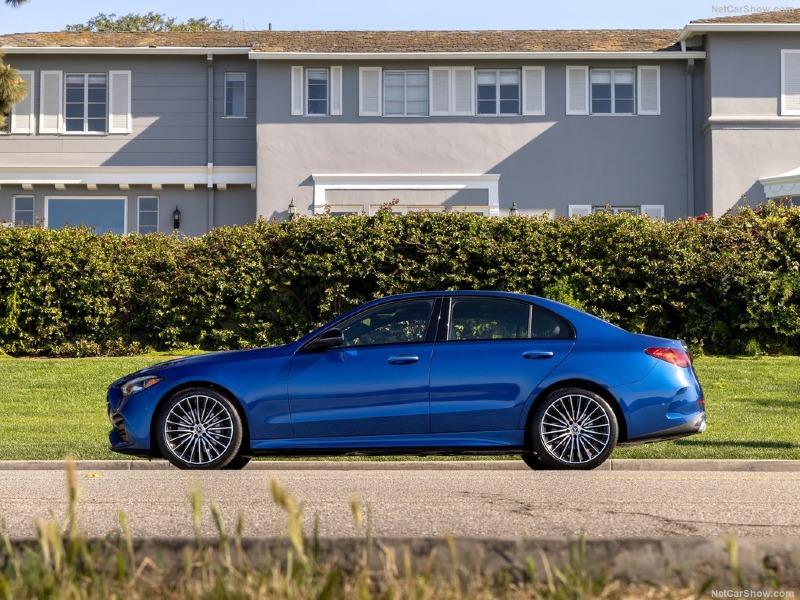 Mercedes-Benz-C-Class_US-Version-2022-1024-25.jpg