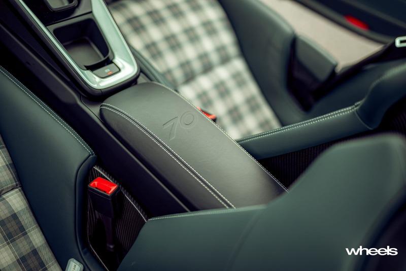 2022_Porsche_911_GT3_Touring_70_years_Porsche_Australia_Edition_Australia_interior_centre_console_ABrook.jpg