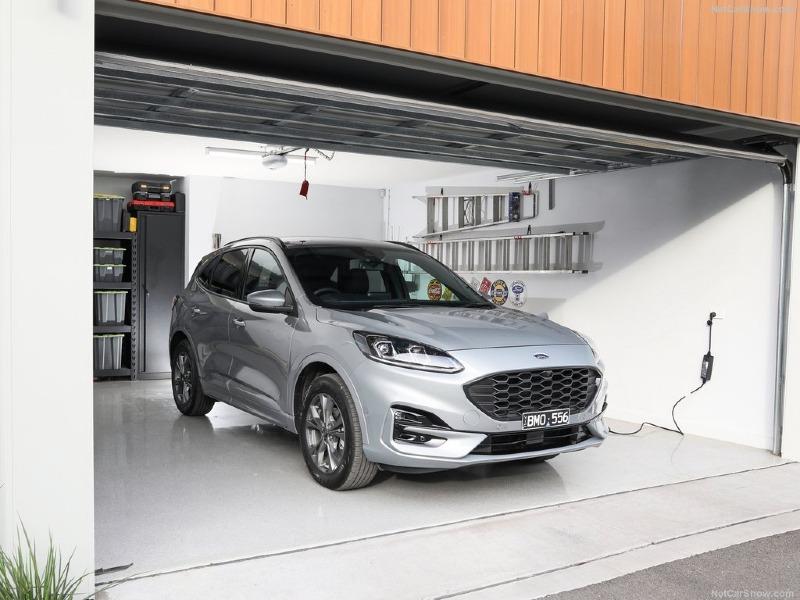 Ford-Escape_PHEV_AU-Version-2022-1024-10.jpg