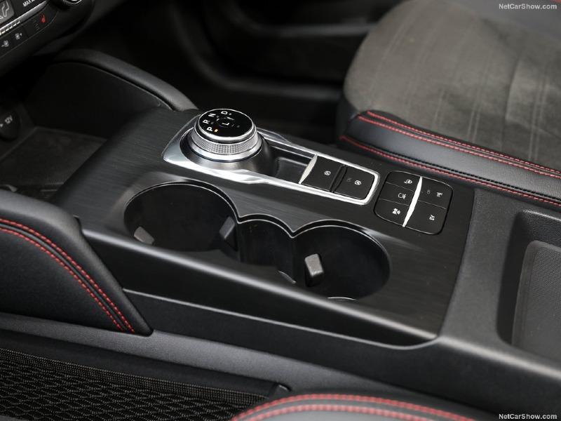 Ford-Escape_PHEV_AU-Version-2022-1024-47.jpg
