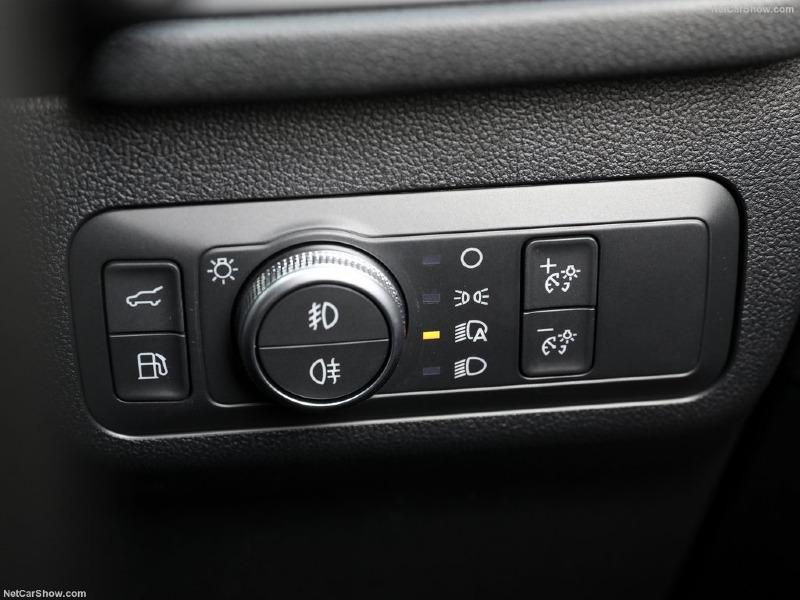 Ford-Escape_PHEV_AU-Version-2022-1024-59.jpg