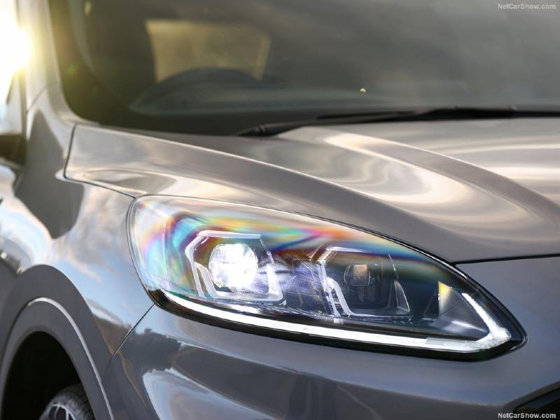 Ford-Escape_PHEV_AU-Version-2022-1024-60.jpg