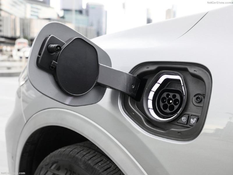 Ford-Escape_PHEV_AU-Version-2022-1024-75.jpg