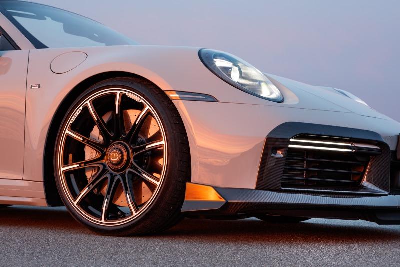2022-Brabus-820-14.jpg