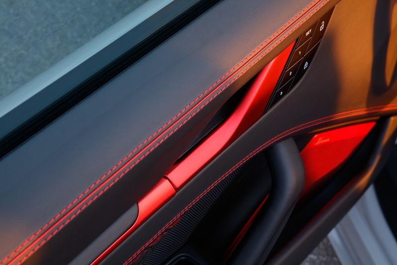 2022-Brabus-820-71.jpg