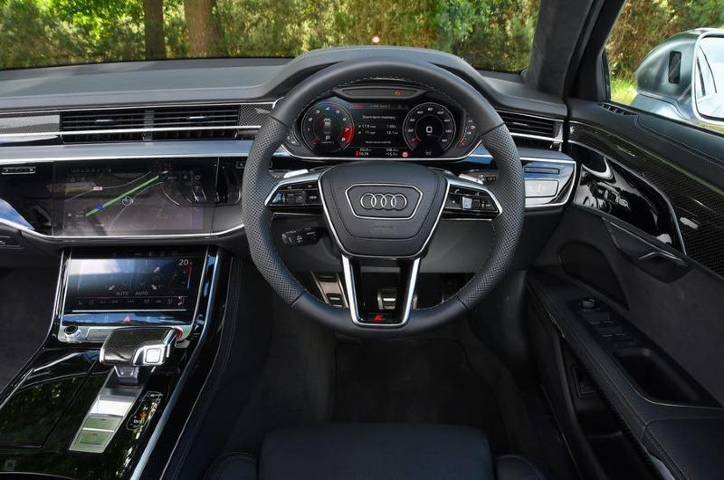 008-audi-s8-dash-2022.jpg
