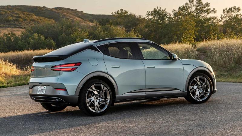 2023-genesis-gv60-exterior (7).jpg