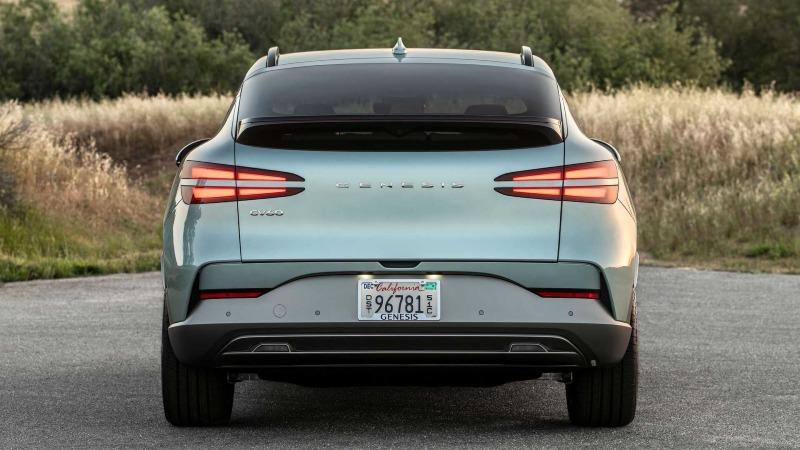 2023-genesis-gv60-exterior (14).jpg