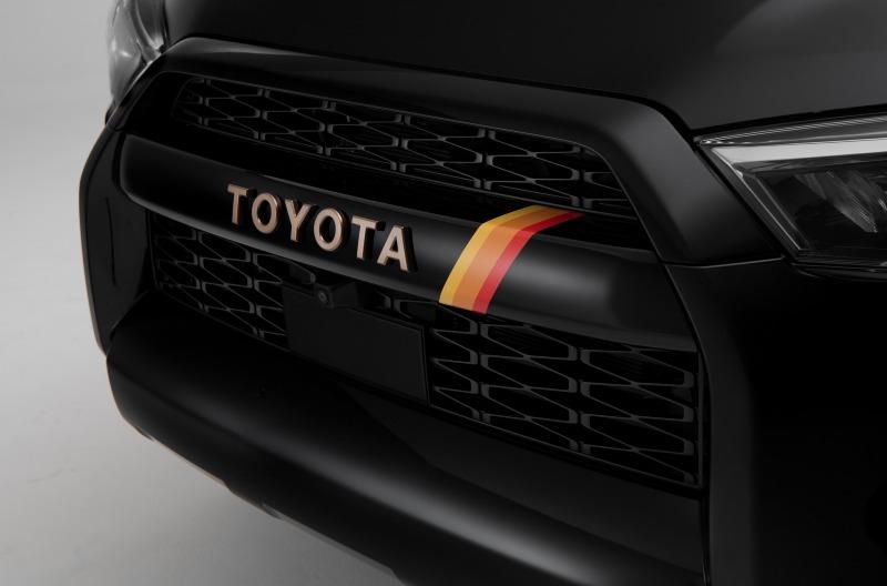 2023-Toyota-4Runner-40th-Anniversary-Edition-6.jpg