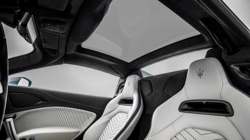 maserati-mc20-cielo-2022-23.jpg