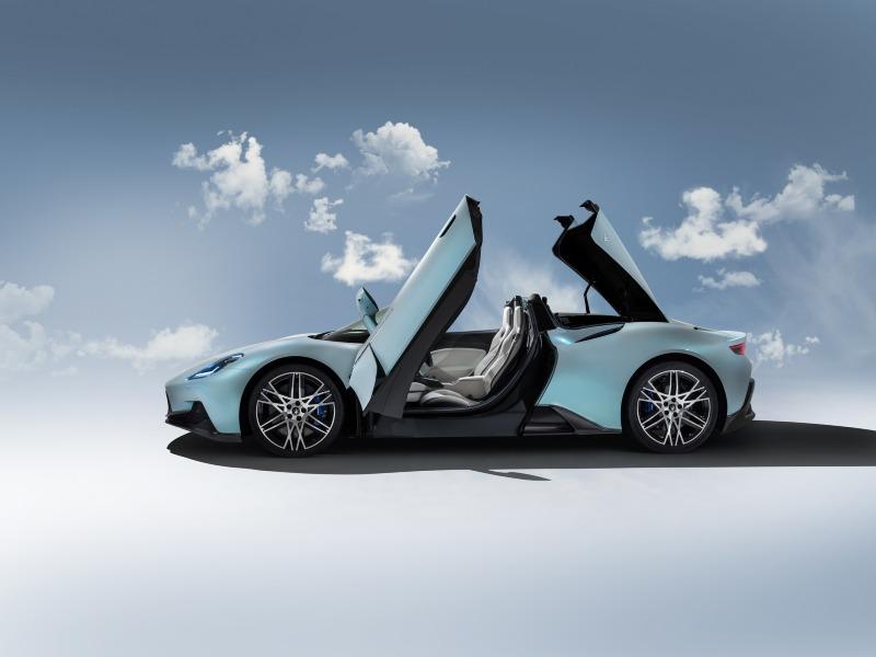 2023-Maserati-MC20-Cielo-00018.jpg