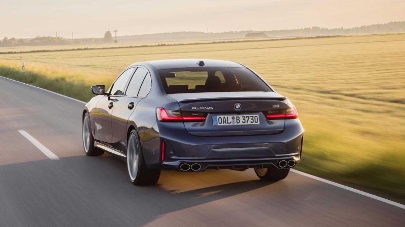 bmw-alpina-b3-limousine-und-touring-2022 (6).jpg
