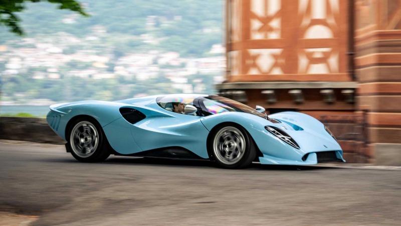 de-tomaso-p72-baby-blue-lake-como.jpg