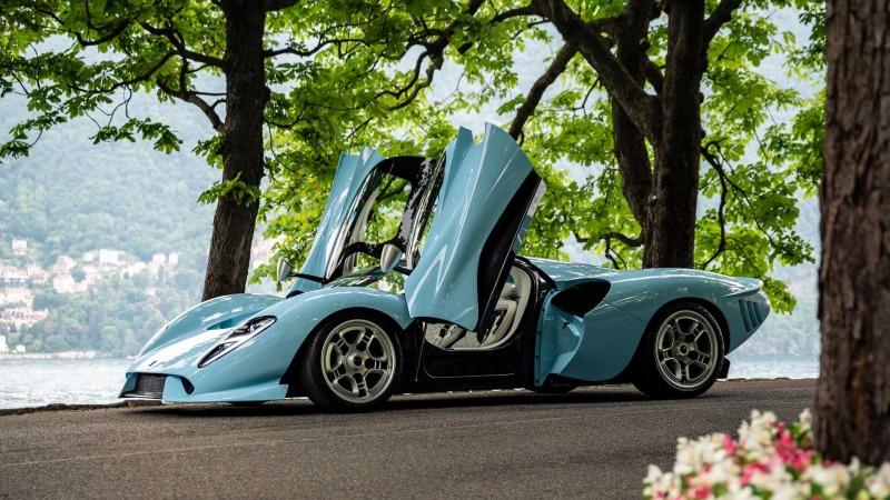 de-tomaso-p72-baby-blue-lake-como (11).jpg