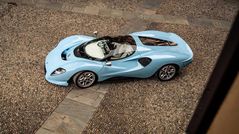 de-tomaso-p72-baby-blue-lake-como (21).jpg
